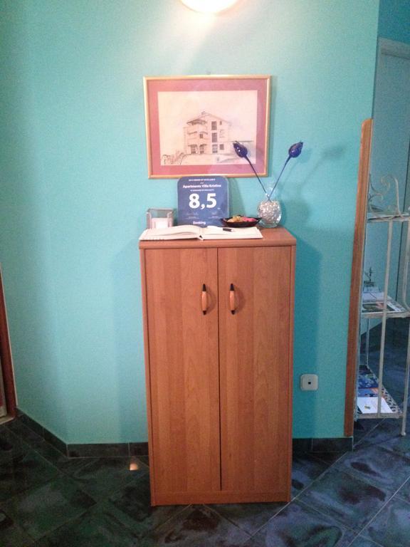 Apartments Villa Kristina พูลา ภายนอก รูปภาพ
