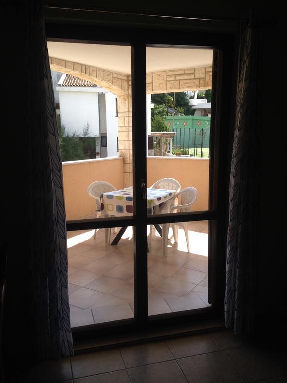 Apartments Villa Kristina พูลา ภายนอก รูปภาพ